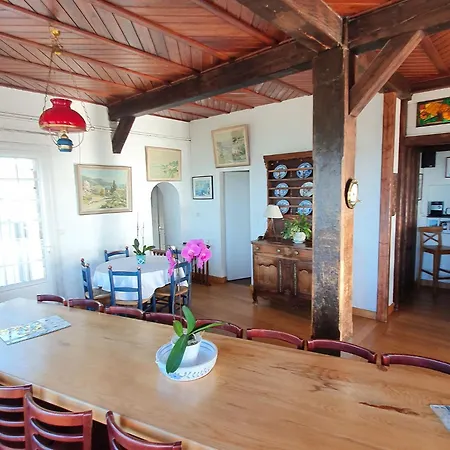 Waroch Villa *